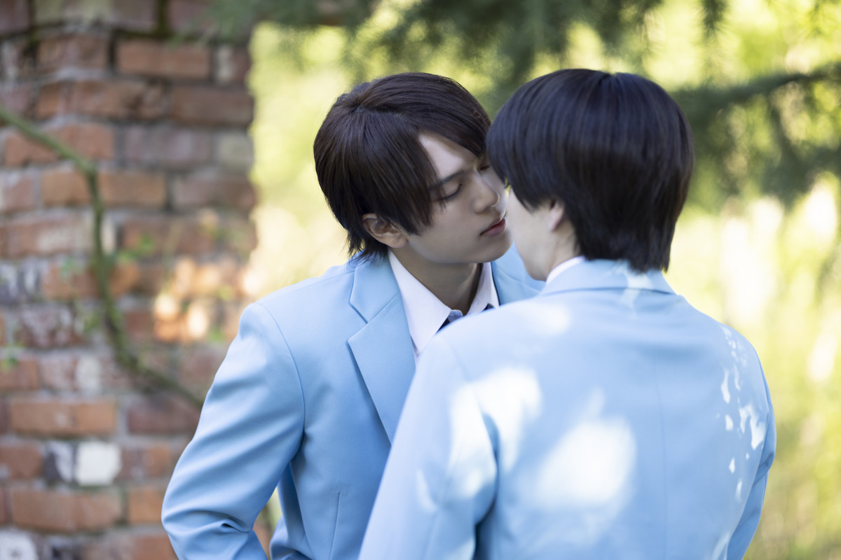 タクミくんシリーズ』塩崎太智＆加藤大悟、キス寸前ショット