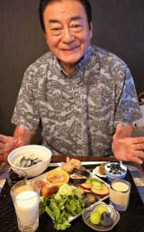 �ʂ�J���t���Ȓ����͂�i�ʐ^�̓u���O���j 