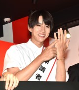 �wPSA�~�X�j�_�� �p�[�g�i�[�V�b�v���� ���\��x�ɓo�d�����͂��߂��Ⴟ��[ (C)ORICON NewS inc. 