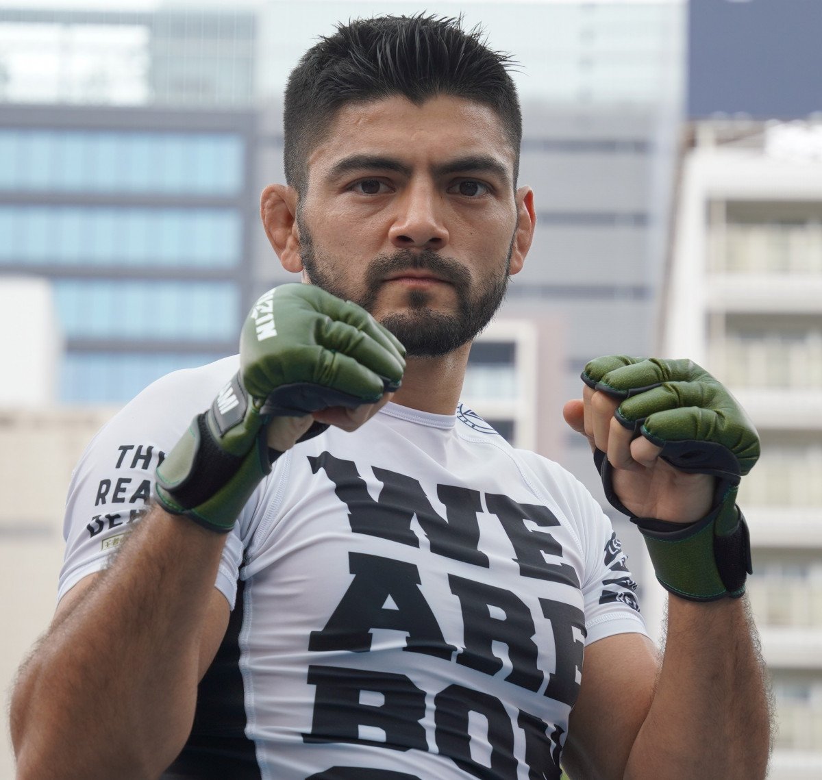 【RIZIN】王者サトシ、名古屋の公開練習で大声援 5度目防衛戦は挑戦者・堀江圭功をKO宣言