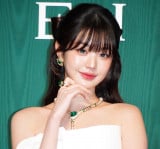 wuK JChX FʁEEZIxI[vjOfC tHgR[ɓoꂵIVEEEHj (C)ORICON NewS inc. 