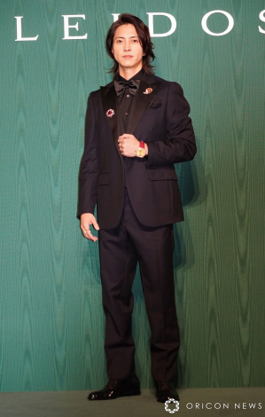 �w�u���K�� �J���C�h�X �F�ʁE�����E�Z�I�x�I�[�v�j���O�f�C �t�H�g�R�[���ɓo�ꂵ���R���q�v �iC�jORICON NewS inc. 