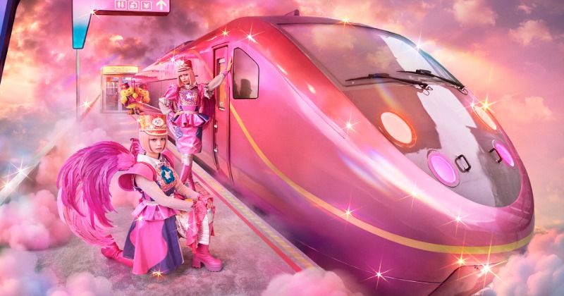 特急サンダーバード→ピンクの“未来行き列車””に 列車型エンタメ