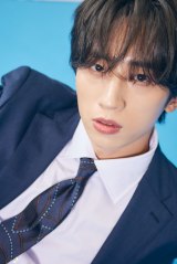 �w�����Z�u���x31���i�������j�ɓo�ꂷ��INI�E���L�}�iC�j���w�ف^�����Z�u���@�B�e�^�R����X�� 