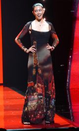 �W�����|�[���E�S���`�G�w�t�@�b�V�����t���[�N�V���[�x�����v���~�A�����C�x���g�ɓo�ꂵ���X���iC�jORICON NewS inc. 