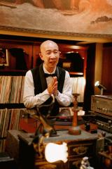 �Ђ傤�낭�A�g�O�J��i�h�Ńt�W�A�h�����o���@�W���Y�i���œ����C��Ő_�o���ȏ]�ƈ��Ɂu�����H�Ǝv���Ȃ���B�e�ɒ��݂܂����v�y�R�����g����z 