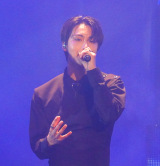 ATEEZ JAPAN 2ND FULL ALBUMuAshes to LightvLOV[P[XɎQATEEZESEONGHWA (C)ORICON NewS inc. 