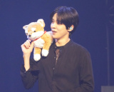 ATEEZ JAPAN 2ND FULL ALBUMuAshes to LightvLOV[P[XɎQATEEZEYUNHO (C)ORICON NewS inc. 