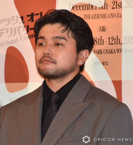 ����w�L���b�V���E�I���E�f���o���[�x���씭�\�L�҉�ɓo�d����King Gnu�E����� �iC�jORICON NewS inc. 