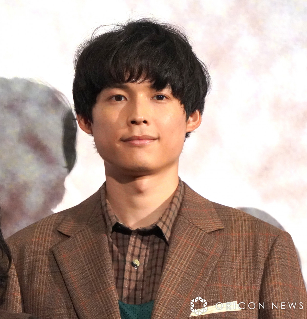 松村北斗、幼少期役の俳優の緊張ぶりにほほ笑み 大ファンと聞き