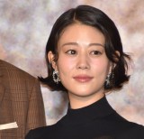 �f��w�b��5�Z���`���[�g���x������I���ʉ�䂠�����ɓo�d���������[�� (C)ORICON NewS inc. 