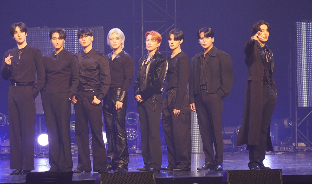 ATEEZ、ショーケースでの“異例”ゲームで“珍事”「ごめんなさい