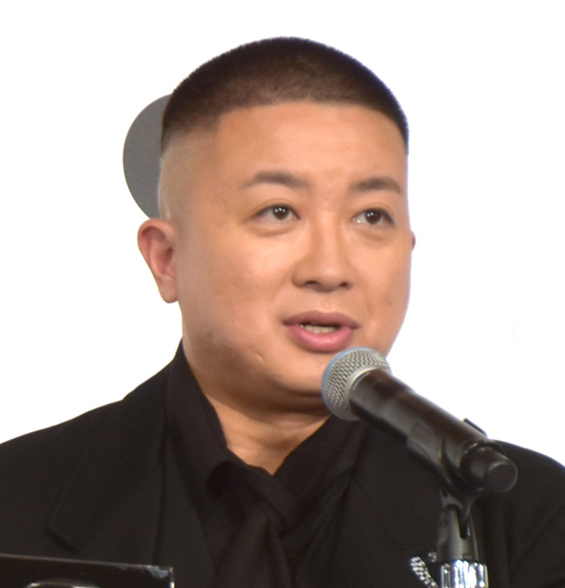 チョコプラ松尾駿、“素人”発言を謝罪 動画内で相方・長田ととも