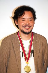 ����A�j���w�ЂႭ���ށB�x���J�������䂠�����ɓo�d��������V�����ē� (C)ORICON NewS inc. 