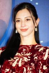 �f��w�X�g���x���[���[�� �]�����N�̗��x������I���ʉ�ɓo�d������������� �iC�jORICON NewS inc. 