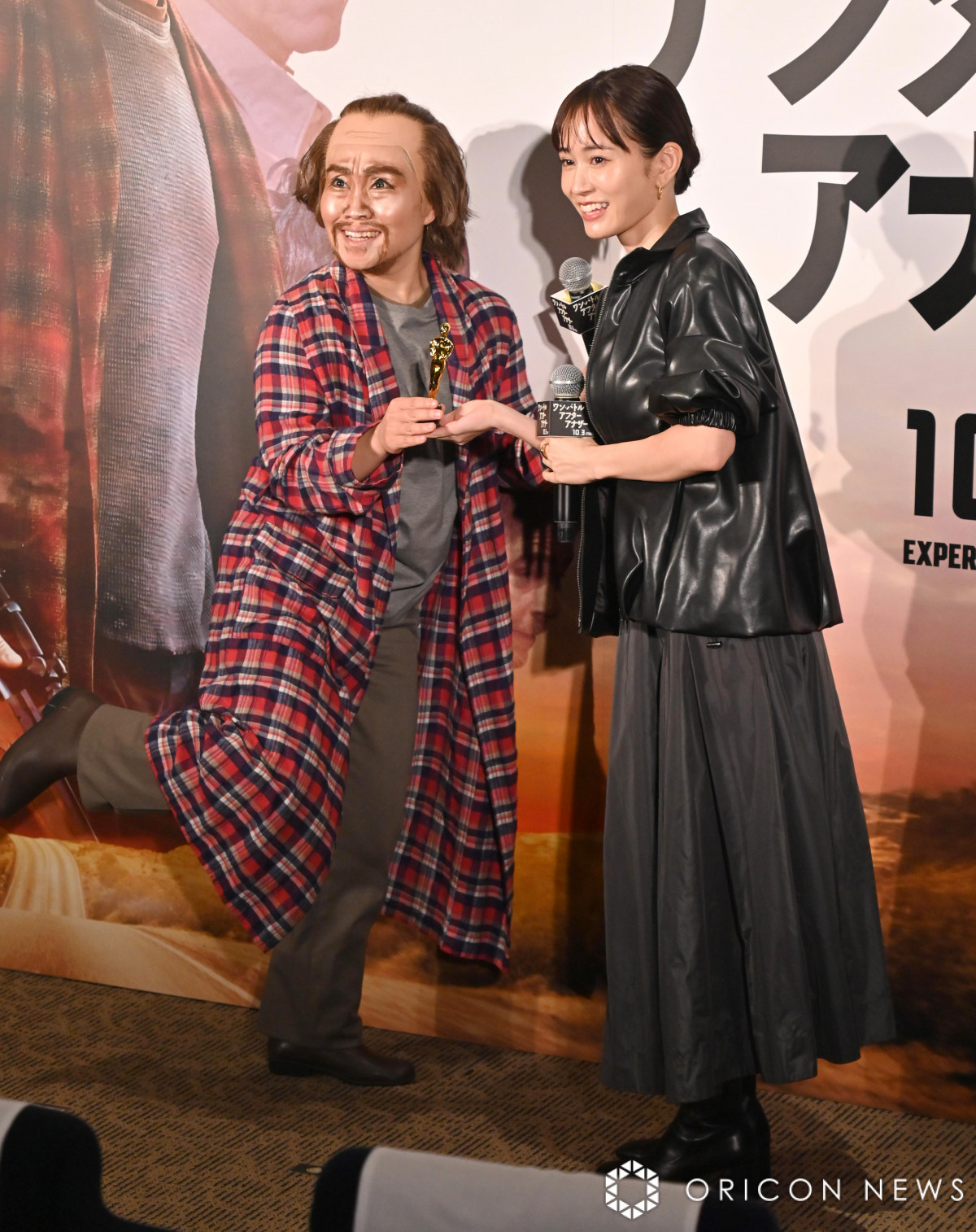 fwEogEAt^[EAiU[xJOCxgɓoꂵ()L^[BAOc֎q (C)ORICON NewS inc. 