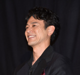 �f��w�󓇁x�̌��J�������䂠�����ɓo�d�����ȕv�ؑ� (C)ORICON NewS inc. 