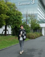 Snow ManN񂪃o[o[ 2026tăRNVZHc`ɓo(C) Courtesy of Burberry 