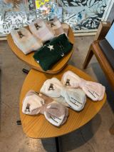 (��i)�wgelato pique �p�E�_�[�x�A�h�J�{�[�_�[�\�b�N�X �x\3,900�A(���i)�wgelato pique �p�E�_�[�x�A�h�J�{�[�_�[�w�A�o���h �x\4,200 (C)ORICON NewS inc. 