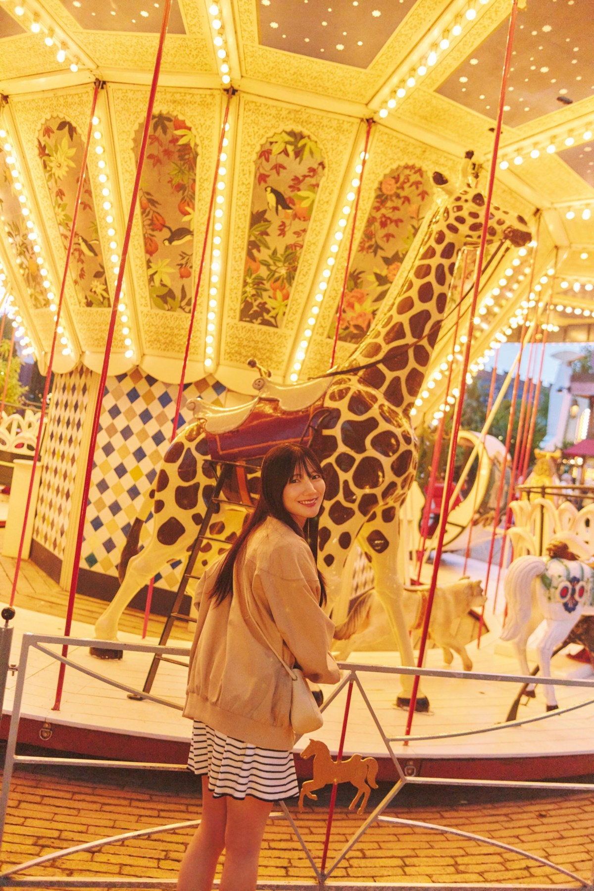 激レア　山河令 写真集 日向坂46・河田陽菜、抜群プロポーションのビキニ姿が眩しい！ 2nd写真