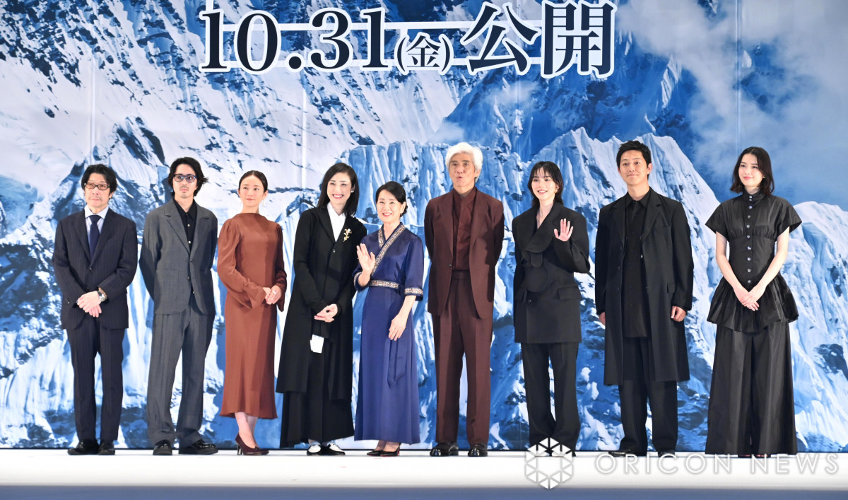 fwĂ؂̌ɂȂxIʉɓod(){ēAtAؑTAVCSAgiSA_sÂAH{A݂ (C)ORICON NewS inc. 