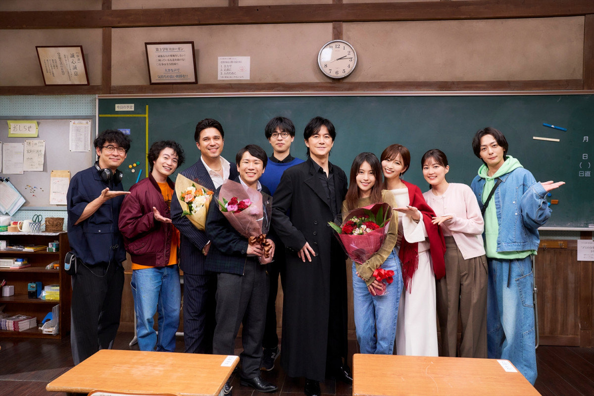 画像・写真 | 福山雅治らキャスト陣のクランクアップ写真解禁