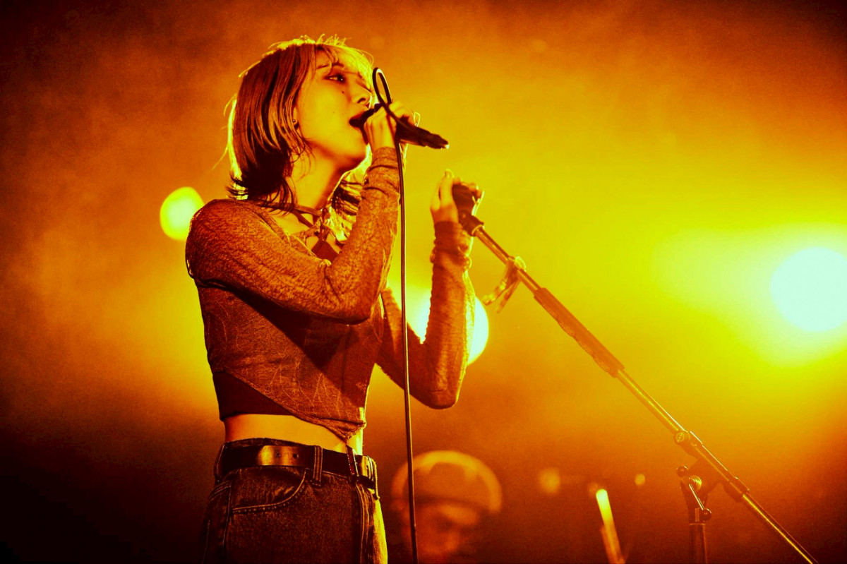 竹内アンナ、デビューアルバム『MATOUSIC』再現ツアー最終公演レポート