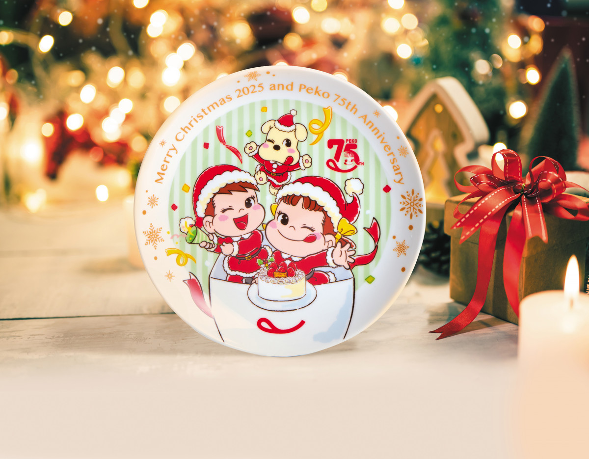 ♡新品,送料無料♡ケーキプレート スノーマン 画像・写真 | 不二家「Snow Manオリジナルクリスマスプレート」付きの