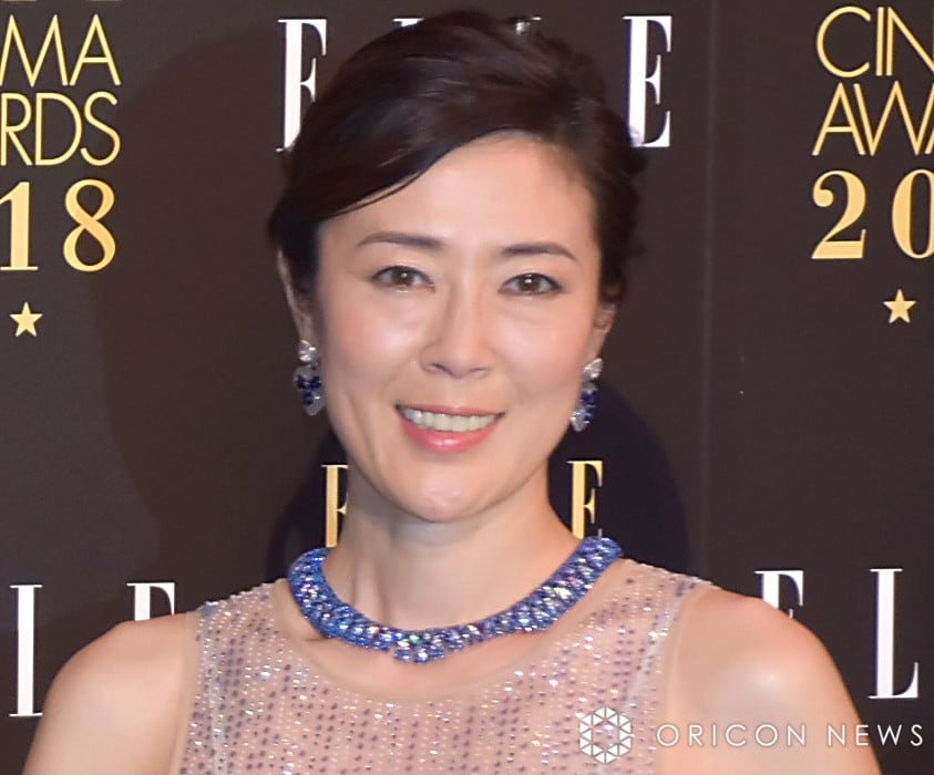 寺島しのぶ、長男・眞秀と“おそろい”親子ショット披露「仲のいい家族」「みんな良いね」
