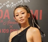 Ȃ銈𐾂cҖ wSHIBUYA109 ~ KODA KUMI 25th Anniversary CampaignxJËLOiCjORICON NewS inc. 