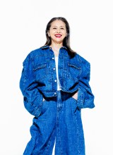 ☆激レア☆極美品☆ 小泉みゆき サイン入りチェキ4枚セット 魔除け”で話題のアクスタ新作も 工藤静香、中島みゆきカバー