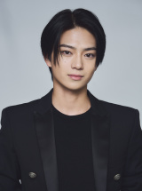 �wRakuten GirlsAward 2025 A/W�x�ɏo������␣�m�u 