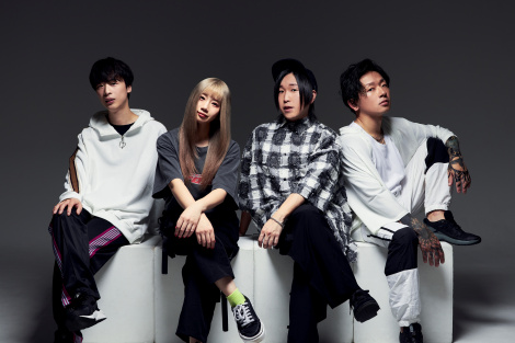 MOSHIMO�i������j���c�T�V�i�x�[�X�j�A�╣�ыM�i�{�[�J�����M�^�[�j�A�ꐣ�M�V�i�M�^�[�j�A������q�i�h�����j 