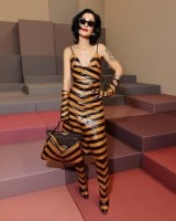 �w2026�N�t�� �E�B�����Y�E�����Y�R���N�V�����xLevante 