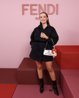 �w2026�N�t�� �E�B�����Y�E�����Y�R���N�V�����xLeonetta Luciano Fendi 