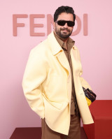 �w2026�N�t�� �E�B�����Y�E�����Y�R���N�V�����xMotasem Al Nahar 