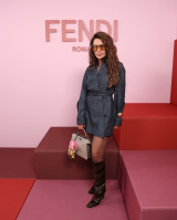 �w2026�N�t�� �E�B�����Y�E�����Y�R���N�V�����xSaba Mubarak 