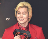 �f��w�g����:�A���X�x�����N�H�i�C�g�ɎQ�������J�Y���[�U�[ (C)ORICON NewS inc. 