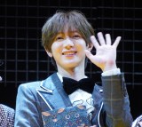 �N�ǌ��w�n�����h�ƃ��[�h�x�͂ݎ�ނɏo�Ȃ���Travis Japan�E���܎O�|����(C)ORICON NewS inc. 