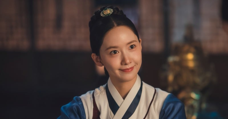 ユナ、白×ピンクのキュートな韓服姿 『暴君のシェフ』最終話に惜しむ声