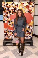 FENDIwpbcH tFfB ~mvxI[vjOCxgɓoꂵSaba Mubarak 