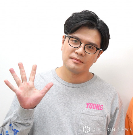 �}�����J�E��{�iC�jORICON NewS inc. 