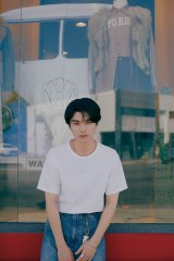 �{�c����A�g�f�h�̕\��������Ղ薣���� ���X�ŃI�[�����P���s�̎ʐ^�W�������� 