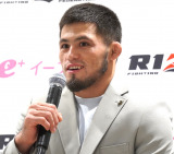 �wRIZIN.51�x�t�F�U�[���^�C�g����h�q�������҃��W���u�A���E�V�F�C�h�D���G�t �iC�jORICON NewS inc. 