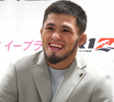 �wRIZIN.51�x�t�F�U�[���^�C�g����h�q�������҃��W���u�A���E�V�F�C�h�D���G�t �iC�jORICON NewS inc. 