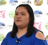 �w�Ƃ񂩂� �x�X�؃O�����v�� ���ʔ��\�E�\���C�x���g�x�ɓo�d�����ڂ�m�E�c�Ӓq�� (C)ORICON NewS inc. 