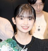 ����p���ʉf��w�b��5�Z���`���[�g���x���ʎ��ʉ�ɓo�ꂵ�����R�T�� (C)ORICON NewS inc. 