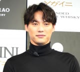 �u�����f�b�h�W���p�j�[�Y�E�C�X�L�[SOGAINI �VCM���\��ɓo�d�������m���� (C)ORICON NewS inc. 