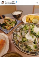 �������؁u���s�ŊO�H���Ĉ݂����Ă����̂Ŗ�؂Ƌ����S�Ɂv (�ʐ^�̓C���X�^�O���� @katoayana0412 ���) 