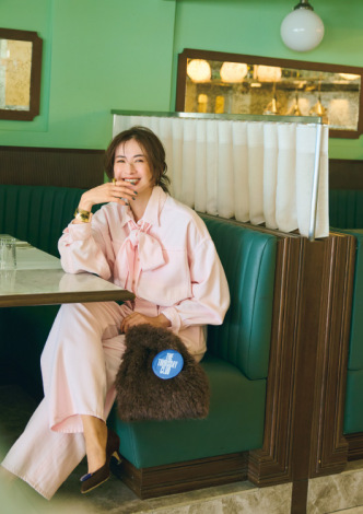 画像・写真 | 40歳・上戸彩、3児の母になっても変わらぬ美しさ 仕事と